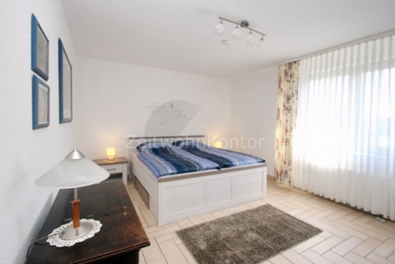 Gro&szlig;z&uuml;gige, schicke Wohnung mit aktivem Internet, N&auml;he Centro, gute Anbindung