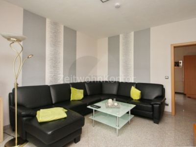 ZeitwohnKontor: Modern in ruhiger Lage mit guten Anschluss, WLAN und PKW-Stellplatz