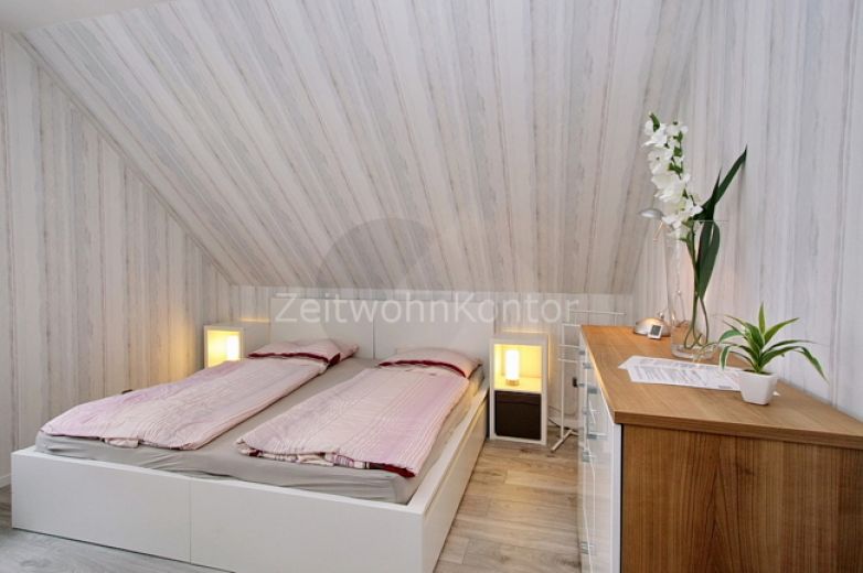 ZeitwohnKontor: Modern in ruhiger Lage mit guten Anschluss, WLAN und PKW-Stellplatz