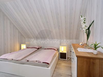 ZeitwohnKontor: Modern in ruhiger Lage mit guten Anschluss, WLAN und PKW-Stellplatz