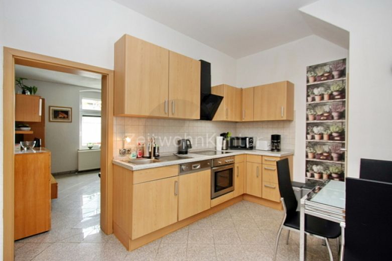 ZeitwohnKontor: Modern in ruhiger Lage mit guten Anschluss, WLAN und PKW-Stellplatz