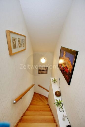 ZeitwohnKontor: Modern in ruhiger Lage mit guten Anschluss, WLAN und PKW-Stellplatz