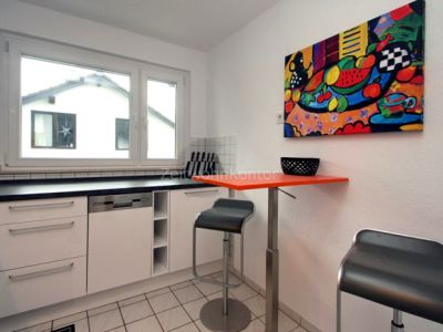 Schickes Apartment in ruhiger, guter Lage Nähe Ruhrufer, WLAN aktiv, mit Balkon / Chic apartment in a quiet, good location near the Ruhrufer, WiFi active, with balcony