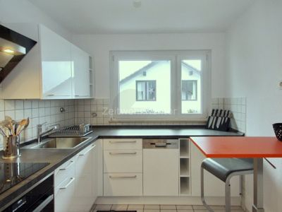 Schickes Apartment in ruhiger, guter Lage N&auml;he Ruhrufer, WLAN aktiv, mit Balkon / Chic apartment in a quiet, good location near the Ruhrufer, WiFi active, with balcony