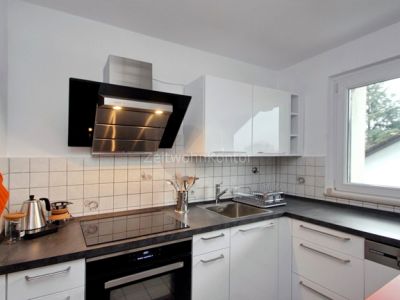 Schickes Apartment in ruhiger, guter Lage N&auml;he Ruhrufer, WLAN aktiv, mit Balkon / Chic apartment in a quiet, good location near the Ruhrufer, WiFi active, with balcony