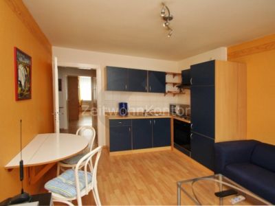 ZeitwohnKontor: Modern ausgestattete Wohnung mit zwei Schlafzimmern im Herzen von Rüttenscheid
