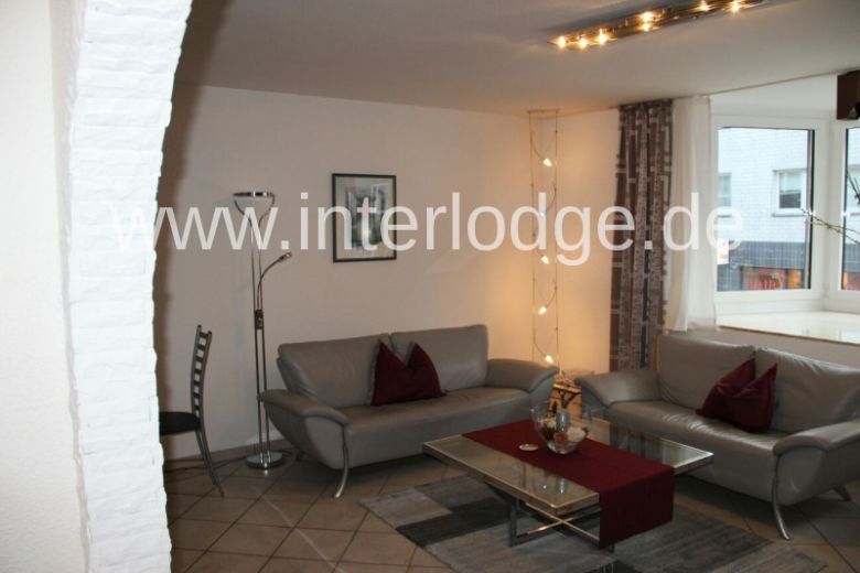 INTERLODGE  Hochwertig möbliertes Apartment mit Terrasse, Aufzug und Garage in Köln-Altstadt Süd