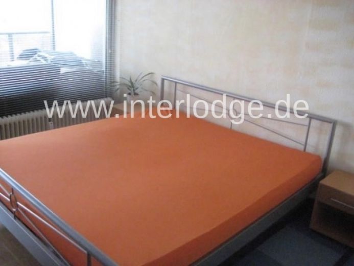 INTERLODGE: Wohnen im Himmel von K&ouml;ln. M&ouml;blierte Wohnung mit Balkon und Garage in K&ouml;ln-S&uuml;lz