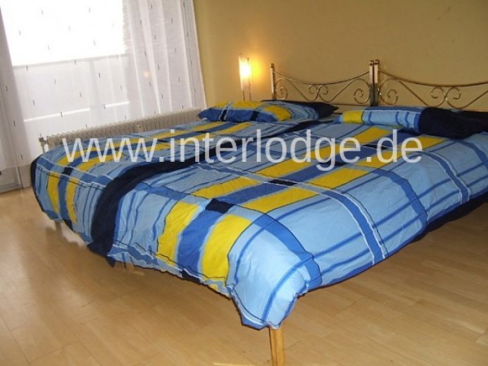 INTERLODGE: Wohnen im Himmel von Köln. Möblierte Wohnung mit Balkon und Garage in Köln-Sülz