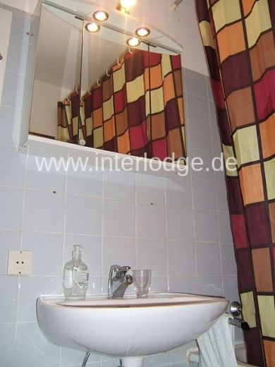 INTERLODGE: Wohnen im Himmel von Köln. Möblierte Wohnung mit Balkon und Garage in Köln-Sülz