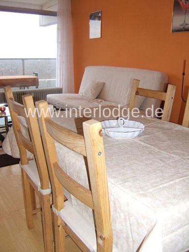 INTERLODGE: Wohnen im Himmel von K&ouml;ln. M&ouml;blierte Wohnung mit Balkon und Garage in K&ouml;ln-S&uuml;lz