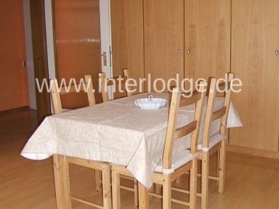 INTERLODGE: Wohnen im Himmel von K&ouml;ln. M&ouml;blierte Wohnung mit Balkon und Garage in K&ouml;ln-S&uuml;lz