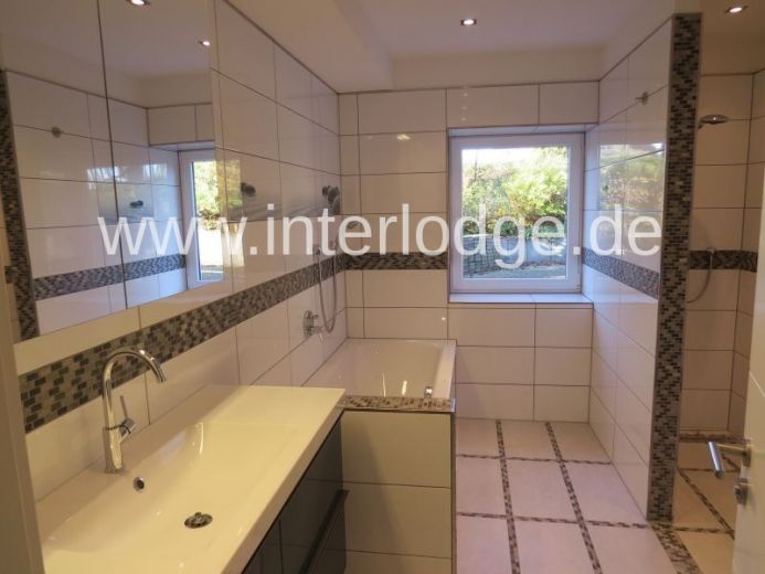 INTERLODGE Sehr schöne, modern möblierte Landhauswohnung mit Terrasse in Essen-Kupferdreh.