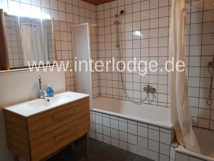 INTERLODGE Monteurunterkünfte Worms
Möbliertes Haus, 5 Zimmer, Küche, Bad, WC
