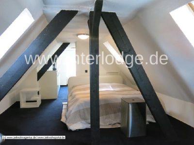 INTERLODGE Designer-Maisonette-Wohnung (löffelfertig eingerichtet) im Herzen von Köln