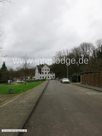 INTERLODGE Köln Rand - West Liblar: Gemütliche, möblierte Wohnung mit Terrasse und 2 Schlafräumen