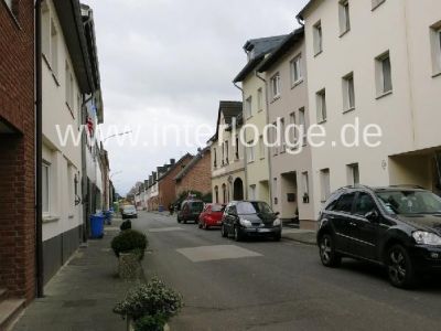 INTERLODGE Köln Rand - West Liblar: Gemütliche, möblierte Wohnung mit Terrasse und 2 Schlafräumen