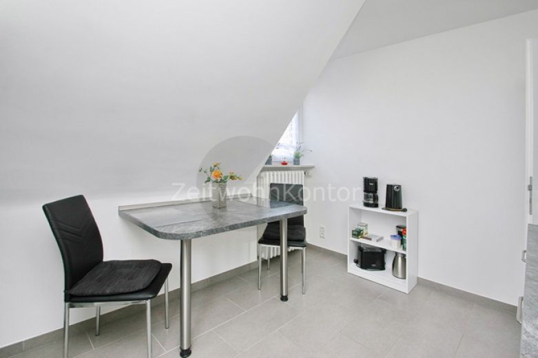 Direkt am Stadtwald, modern möbliert, WLAN aktiv!