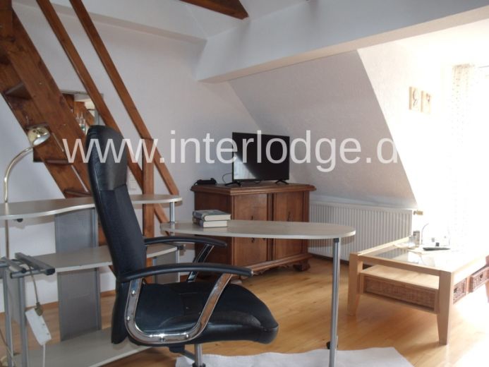 INTERLODGE Freundlich möblierte Wohnung mit Balkon in ruhiger Seitenstr. in Essen-Frohnhausen.