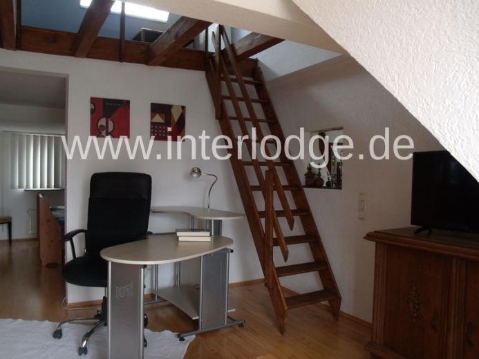 INTERLODGE Freundlich möblierte Wohnung mit Balkon in ruhiger Seitenstr. in Essen-Frohnhausen.