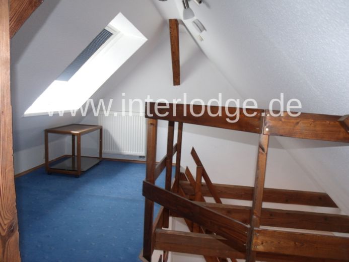 INTERLODGE Freundlich möblierte Wohnung mit Balkon in ruhiger Seitenstr. in Essen-Frohnhausen.